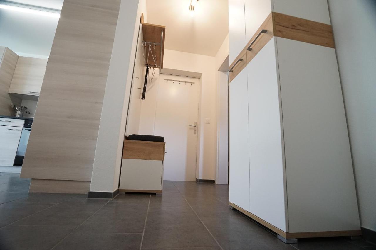 Clasgieri - 3-Zimmer-Ferienwohnung Fuer 4 - 6 Personen, 65M2 Falera Eksteriør billede